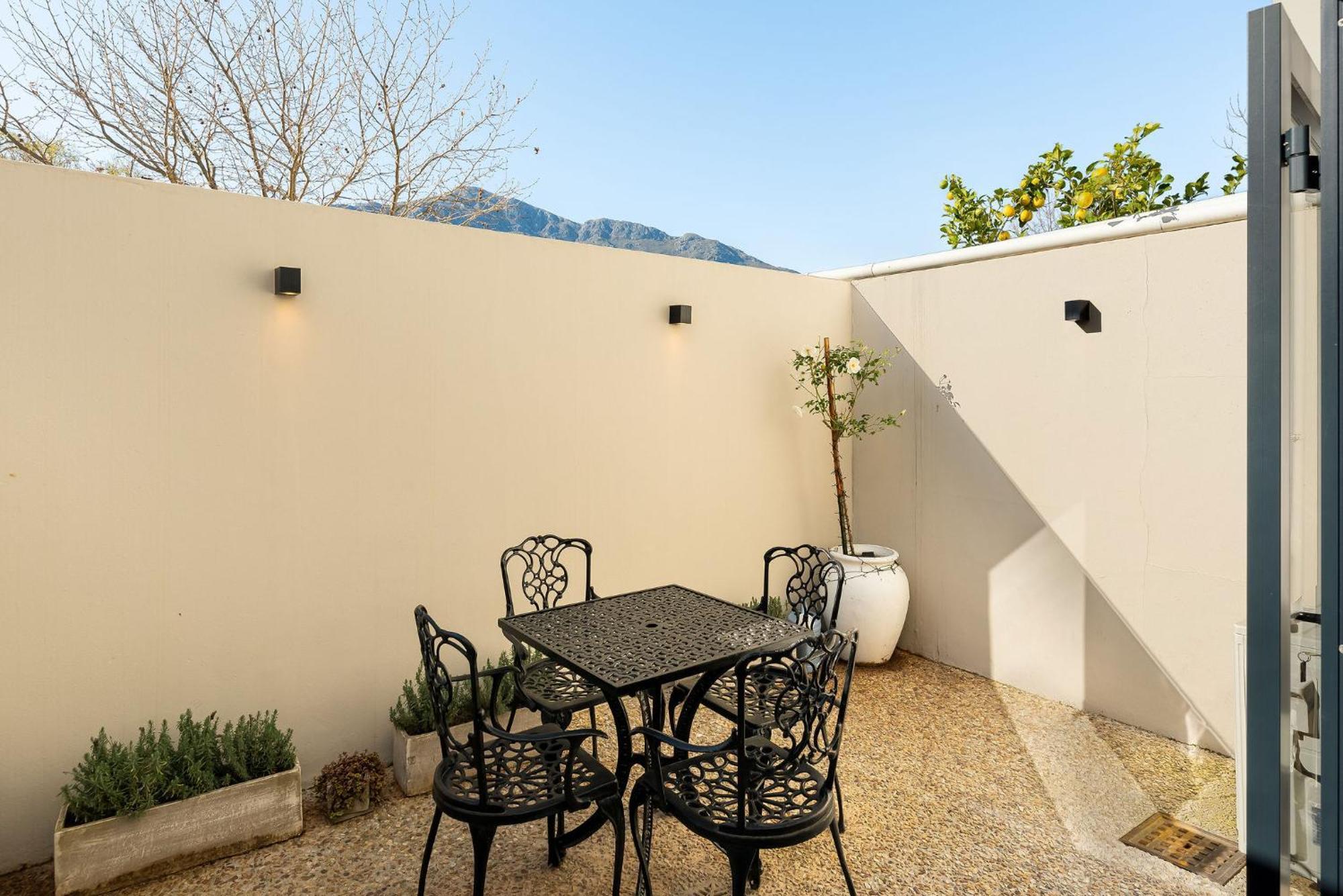 Luxury Franschhoek Getaway Next To Winetram Εξωτερικό φωτογραφία